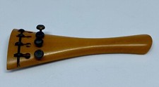 BOXWOOD VIOLIN TAILPIECE WITH INTEGRAL TUNERS, 4/4, FULL SIZE