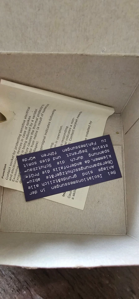 1x Berker Modul 2 Rot UP Schuko Steckdose Systemschutz 410862 9099-076 - Bild 3 von 3