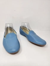 Daniel Green Womens 9.5 Comfort Slippers Cornflower Blue Leather Relaxed Casual