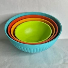 Set 4 Nordic Ware Prep N Serve Nesting Mixing Serving Bowls BPA Free Plastic