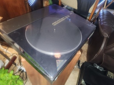 Excellant Vintage Marantz Fully Automatic Direct Drive Turntable TT530 TT-530 