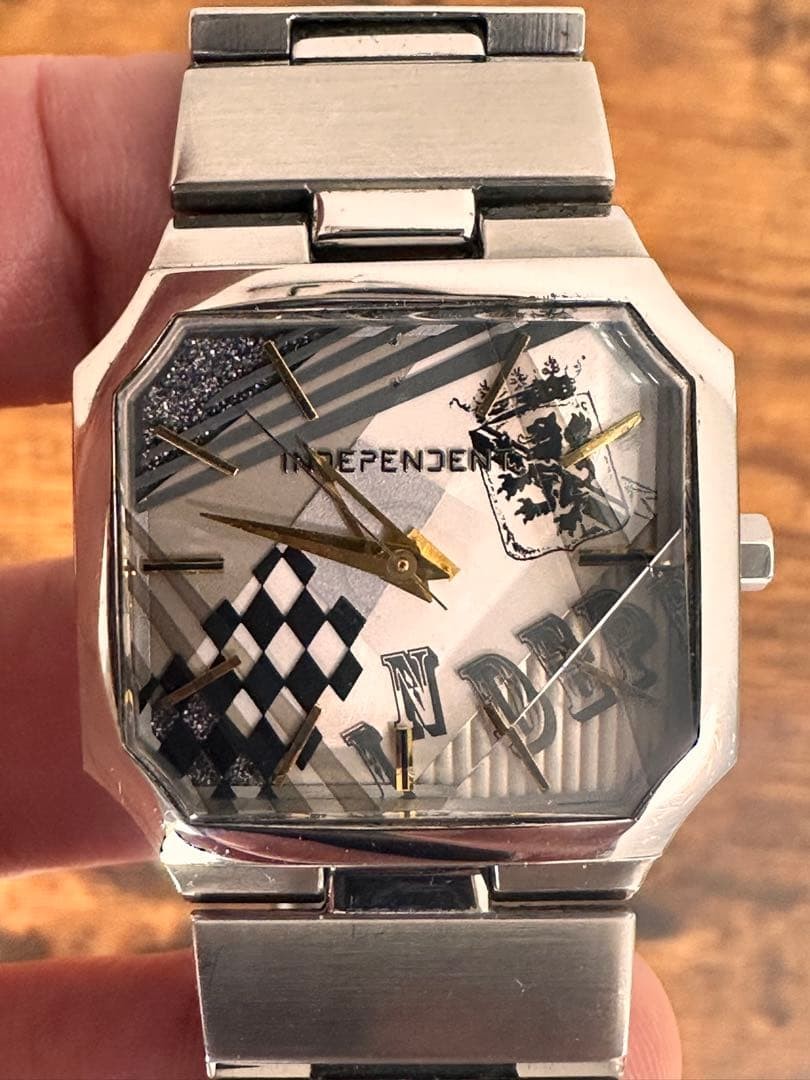 Rare CITIZEN Independent Watch - Gem