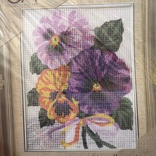 Printed needlepoint tapestry Gobelin  kit With Floss  Needle 20x25 Cm  Rto