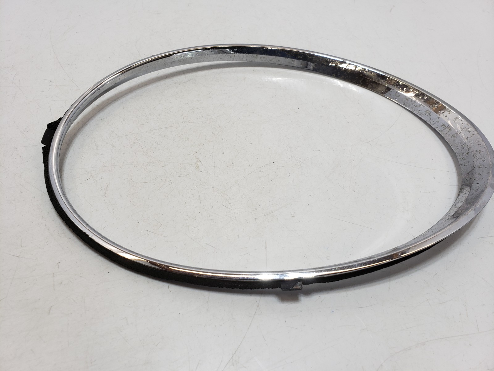 ✅ 12-18 OEM Bentley Continental GT Front Left Driver Inner Headlight Ring Trim