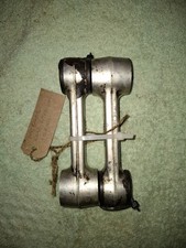 Triumph Trophy T300 1200 1995 Rear Suspension Dogbones.
