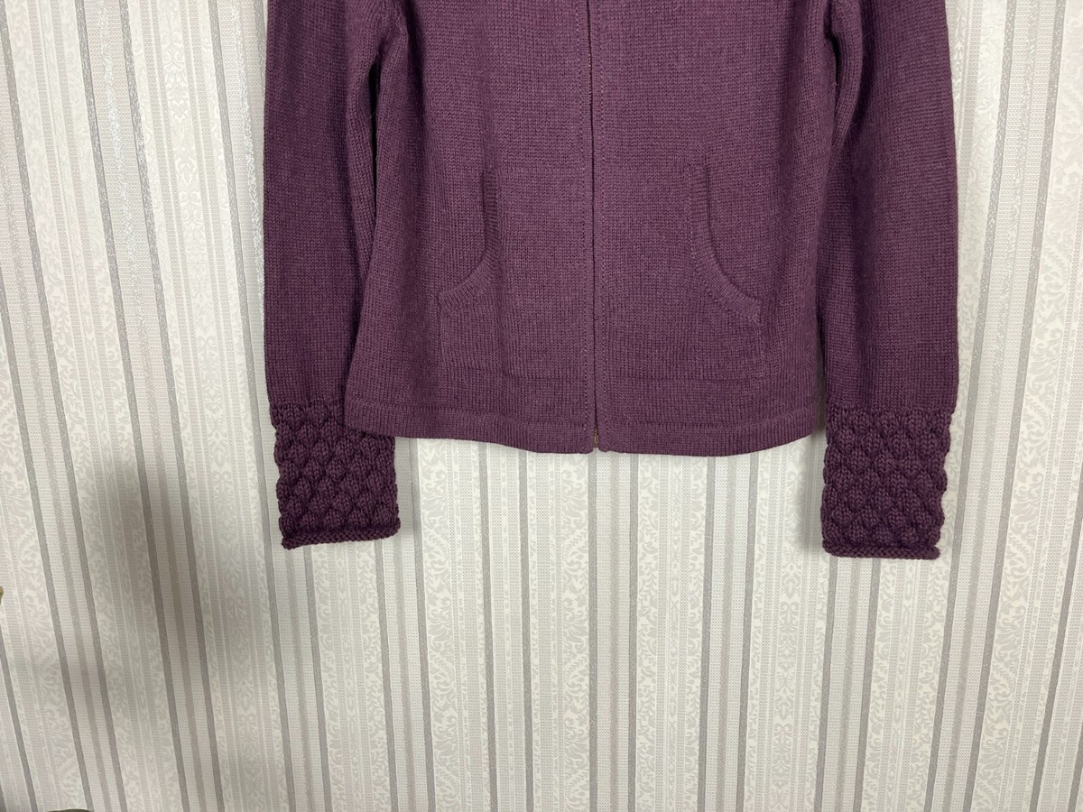 100% Alpaca Made in Bolivia Burgundy Knit Collared Full Zip 100% Alpaca Made in Bolivia Burgundy Knit Collared Full Zip