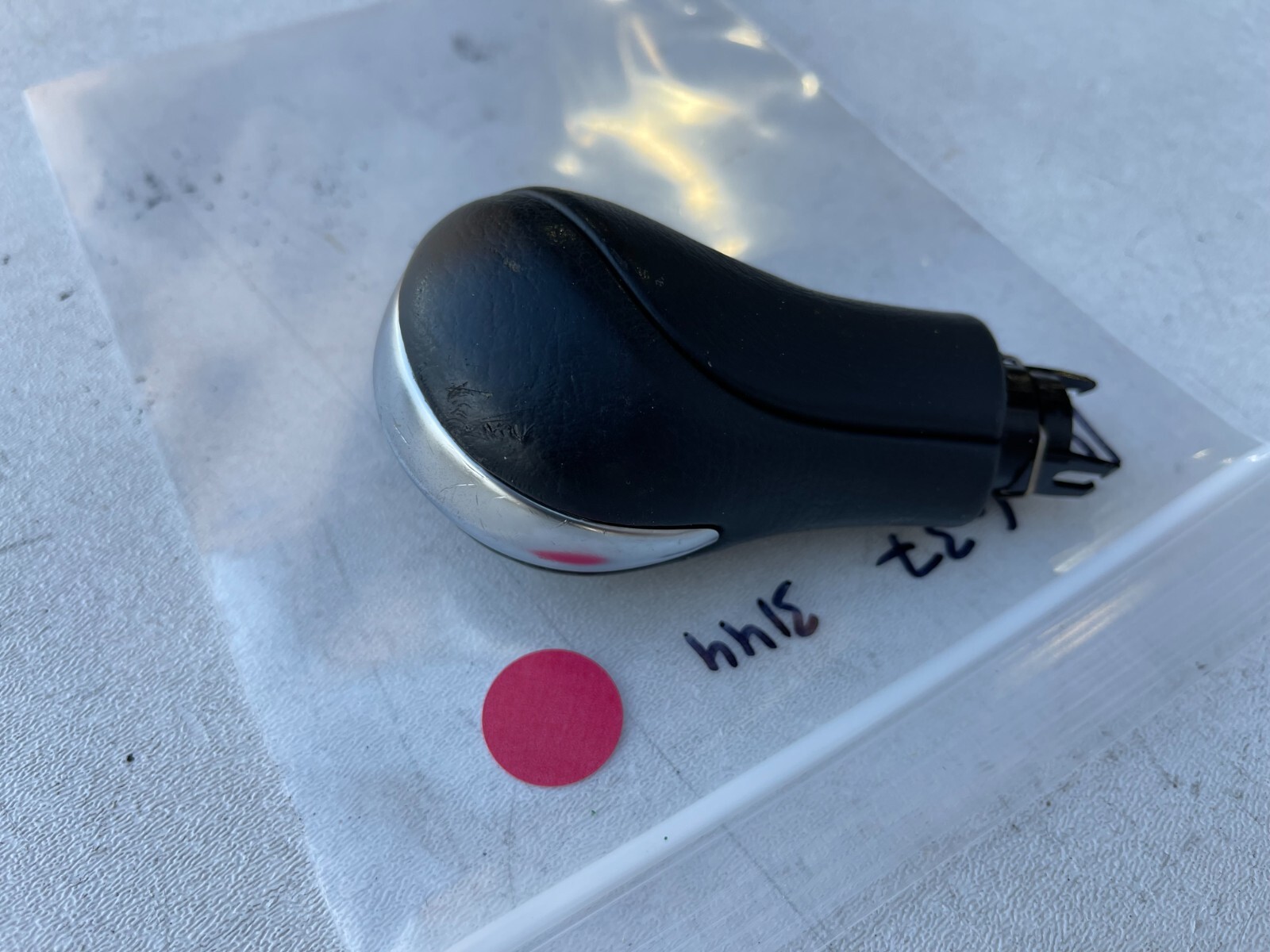 20092015 INFINITI G37 COUPE SHIFT KNOB BLACK SHIFTER KNOB 3144 OEM 09