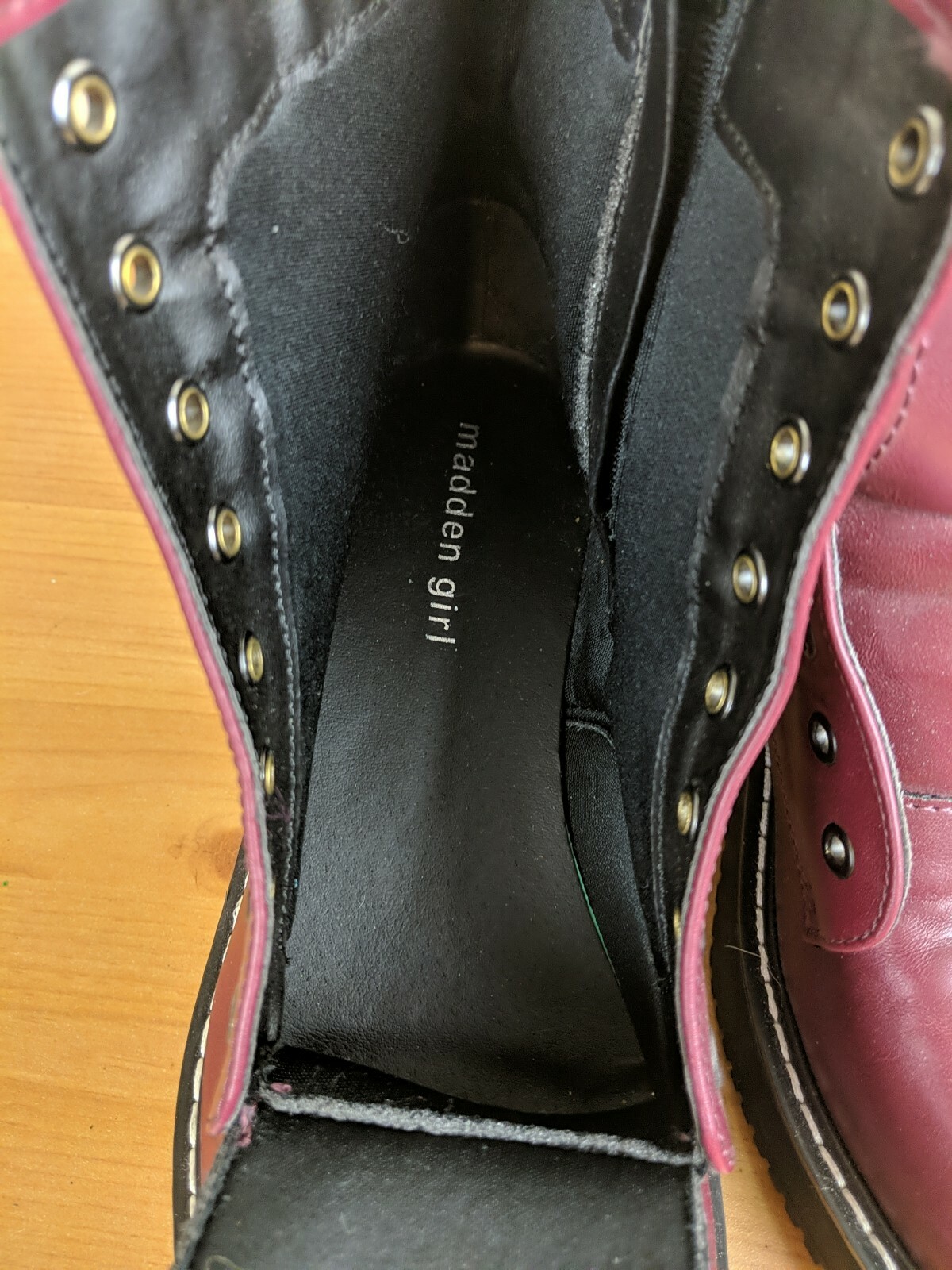 Madden Girl Kourtney Boots Red Women’s Size 9 excelle… Gem