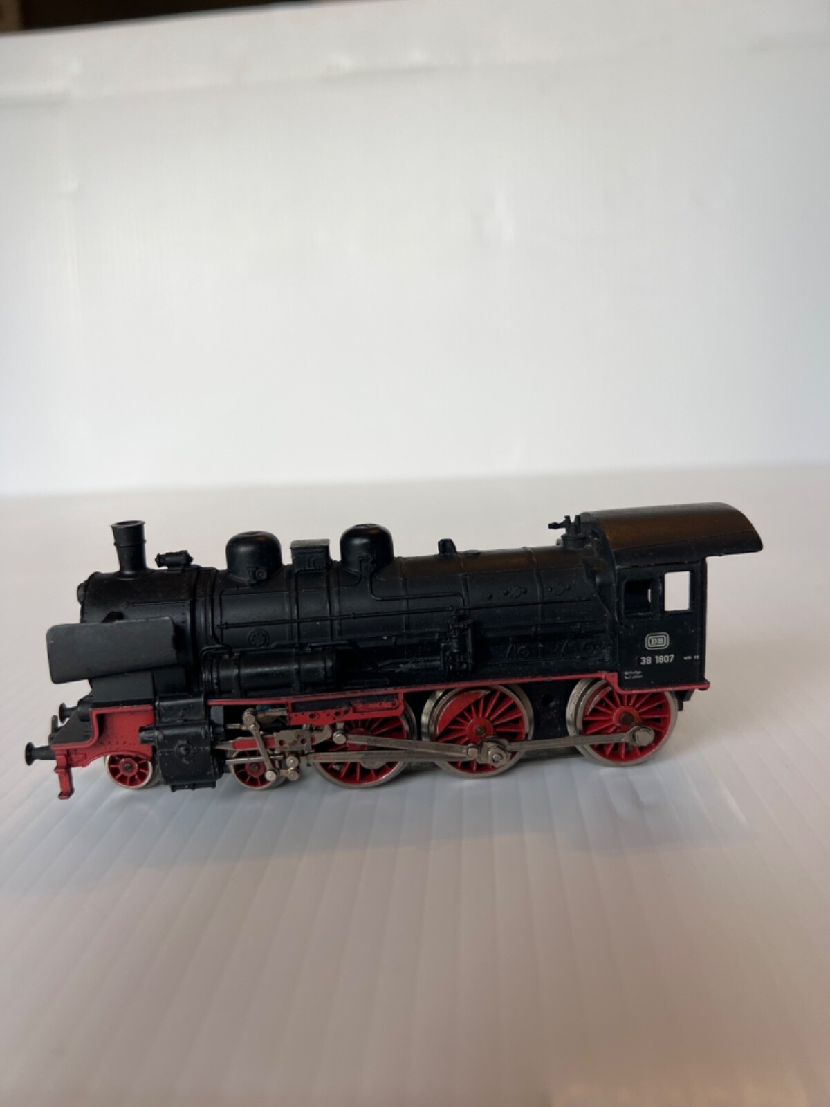 Picture 1 of 3