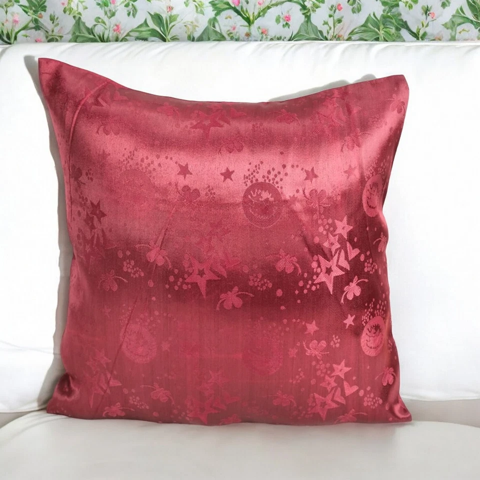 Luxury Red Cushion Cover 45x45cm / 18x18" Decorative Throw Pillow Case – Zipped - Image 2 of 4