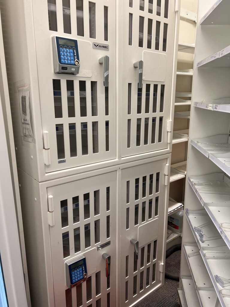 Pharmacy shelving Uniweb end cap eBay