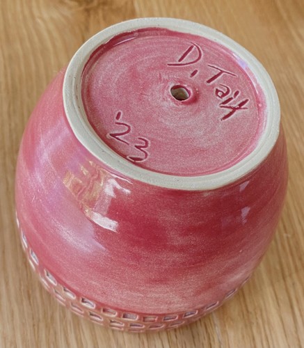 Tasmanian Artisan Hand-Thrown Pottery Eclectic Bundle, 700ml Mug, Planter, Vase - Picture 11 of 17