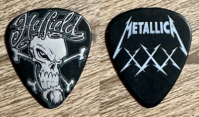 LLICA　メタリカ　ジェイムズ　ギター　ピック Metallica James Hetfield Guitar Pick 30th ANNIVERSARY Tour