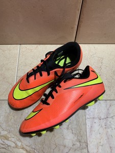 nike jr hypervenom