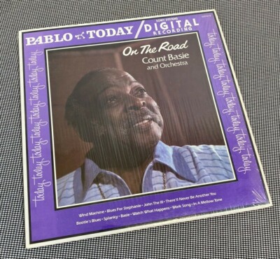 COUNT BASIE ORCHESTRA - ON THE ROAD - 1980 PABLO STEREO VINYL LP VG+/NM-(TB-297)
