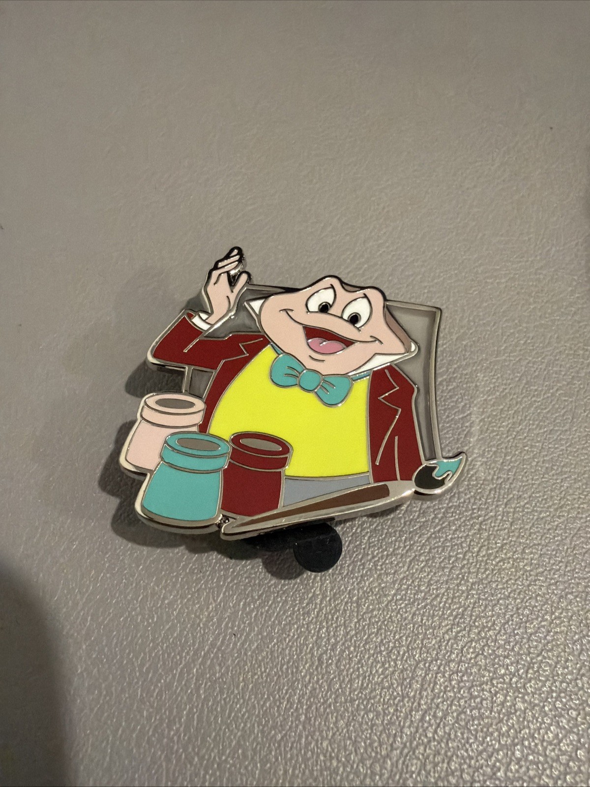 Disney Brush Of Magic Series 3 Mystery Box Pin Mr. Toad Limited Release