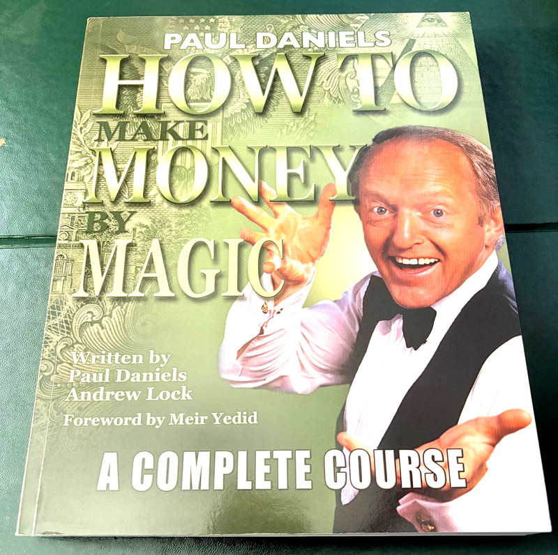 MAGIC BOOK ~ HOW TO MAKE MONEY BY MAGIC