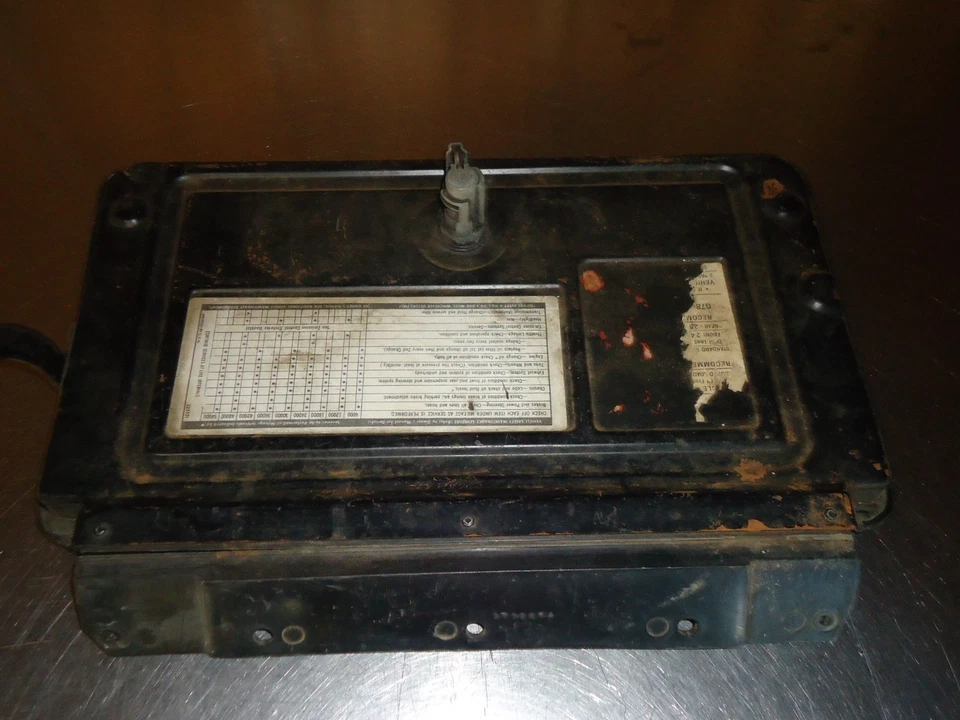 Puerta guantera OEM GM 9799654 1970 1971 1972 Pontiac GTO Lemans Foto 3 de 4