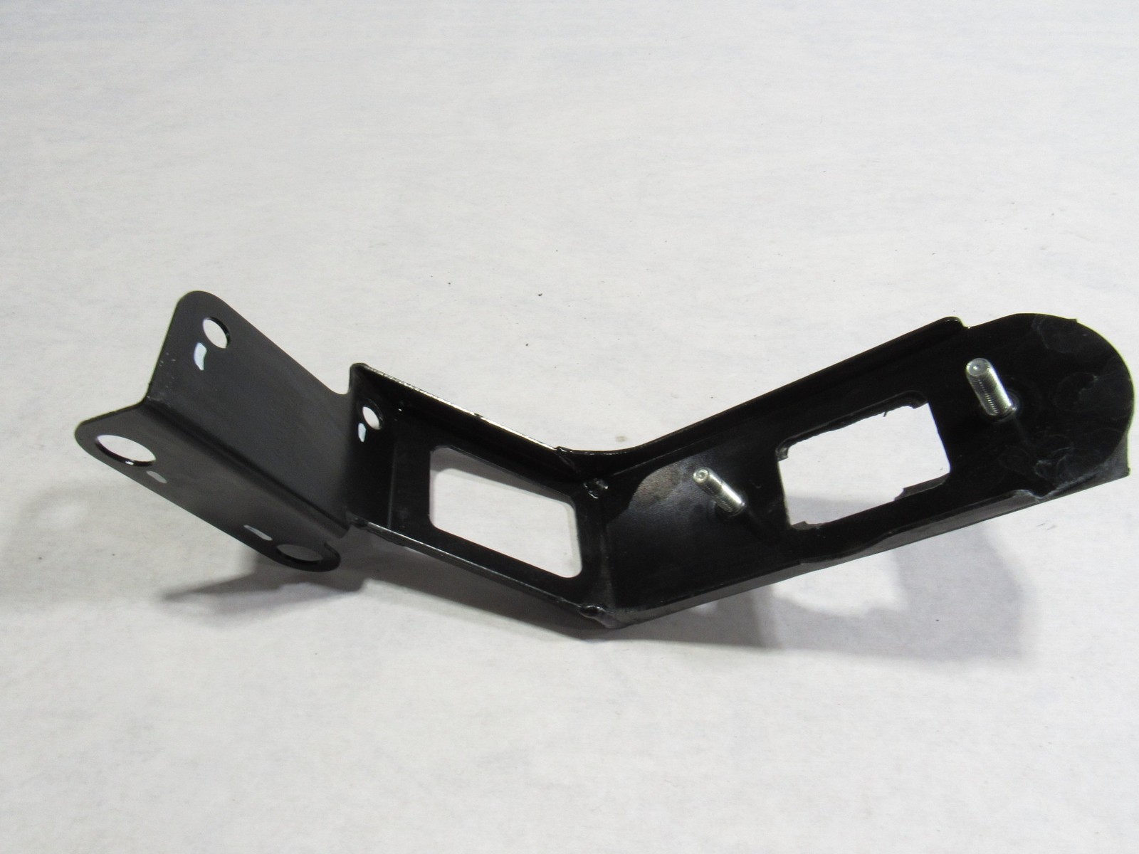 McLaren 720S 2017-2020 Rear Left Mounting bracket