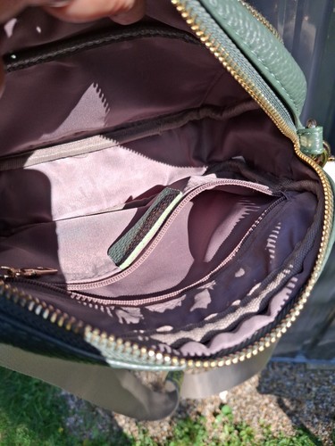 Borsa a tracolla Pom London verde salvia tracolla intrecciata giallo fluo con pom - Foto 24 di 24