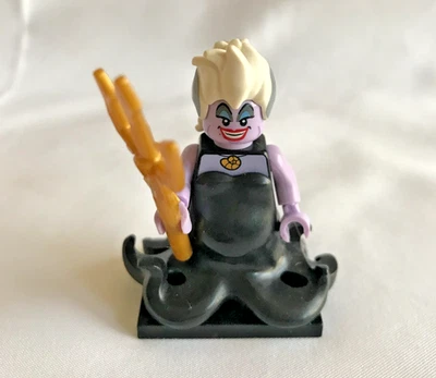 LEGO URSULA MINIFIG DISNEY SERIES 1 COLLECTIBLE MINIFIGURES 71012 little mermaid - Image 1 of 4