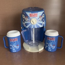 Slush Puppie 9047 Mini Slushie Machine Blue Kids Party Frozen Drink Maker 1.1L