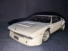 Kyosho 1/18 Lamborghini Urraco Rally Diecast Model White Retractable Headlights