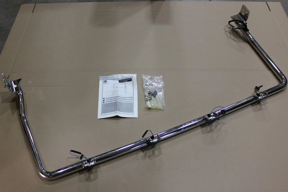 01-06 Jeep Wrangler Barra de luz Barra de techo Marco de parabrisas 82207176AB Fabricante de equipos originales Foto 2 de 4