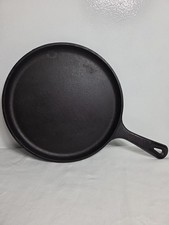 Vintage Lodge 90G Cast Iron Flat Griddle Skillet 10 1/2โ Made In USA