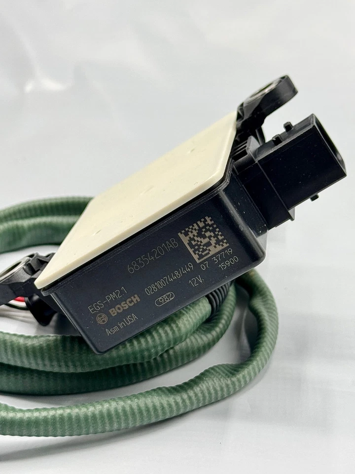 Nuevo sensor de partículas OEM Mopar 68354201AB 19-24 Ram 2500 3500 6,7 L I6 Foto 3 de 4