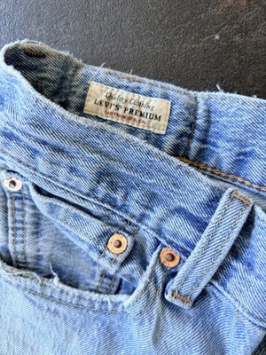 Levi's Vintage Jeans Size 28x30 Light Washed Blue Rare Find 501^93 W28 L30