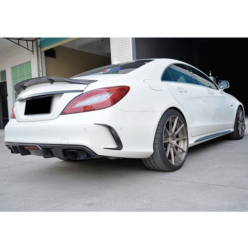 For Mercedes W218 CLS63 Real Carbon Rear Bumper Splitter Fins Air Vent Cover - Picture 5 of 12