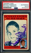 Brooks Robinson Baseball Cards: Rookie Cards Checklist and Autograph Buying Guide 16