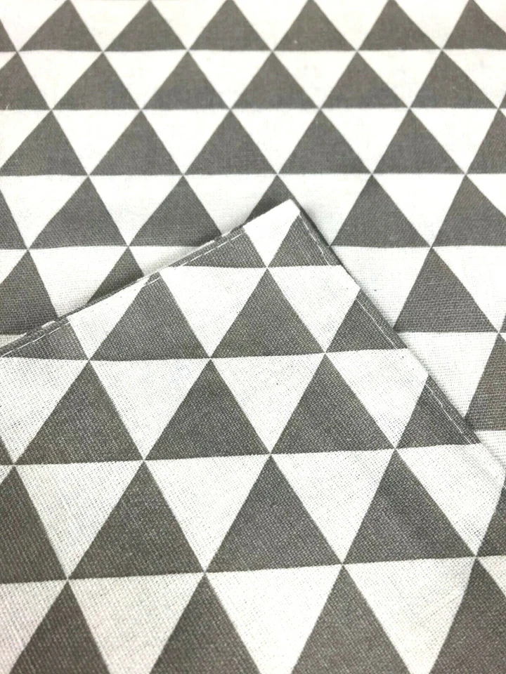 Table Runner, 100% Linen, Geometric Design - Image 4 of 4