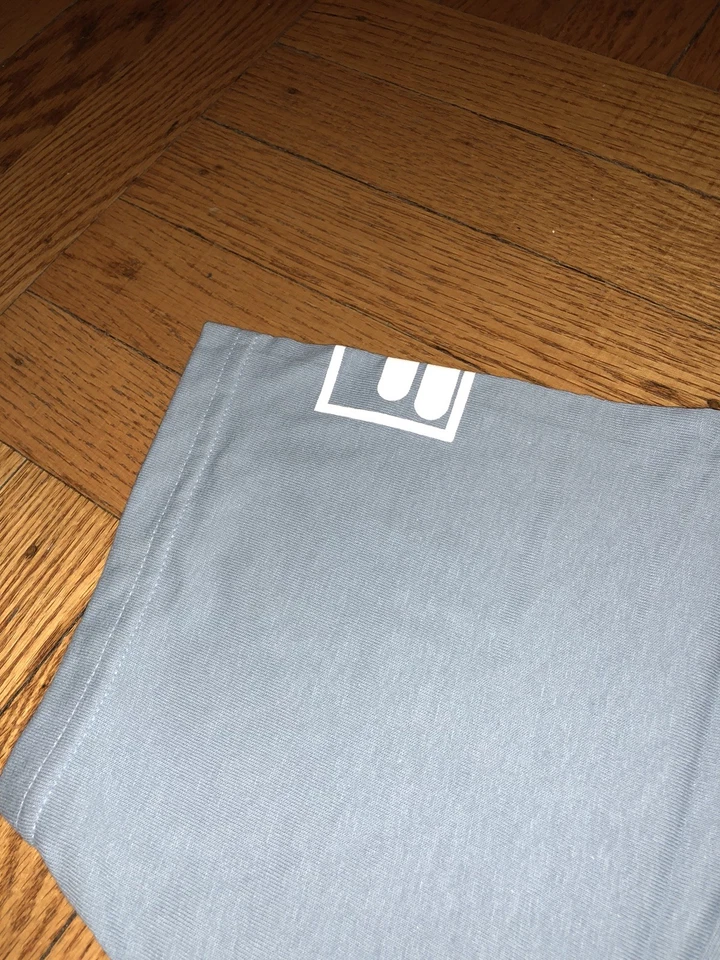 NOVA CAMISETA GRÁFICA FILA 2001 ARTHUR ASHE KIDS DAYUS OPEN TÊNIS USTA Tamanho M - Imagem 4 de 4