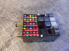 FORD FIESTA ZETEC CLIMATE 16V E4 4 DOHC 2002-2008 FUSE BOX 6S6T-14401-JFG