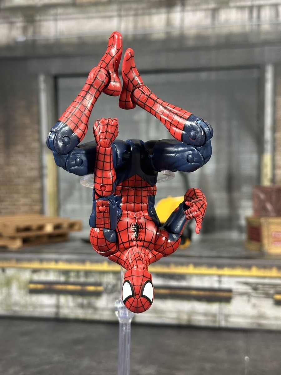 Marvel Legends Spider-Man action figure SDCC The Raft box