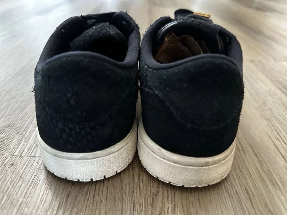 Air Jordan 1 ретро низкий черный питон W размер 9 - Изображение 2 из 4