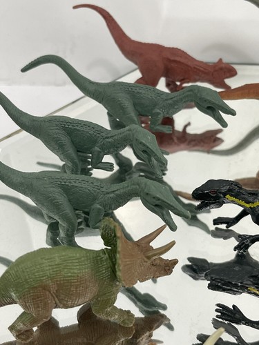 Jurassic World Park Mini Figures Dinosaur Lot of 35 Cake Topper T-Rex Blue - Picture 11 of 12