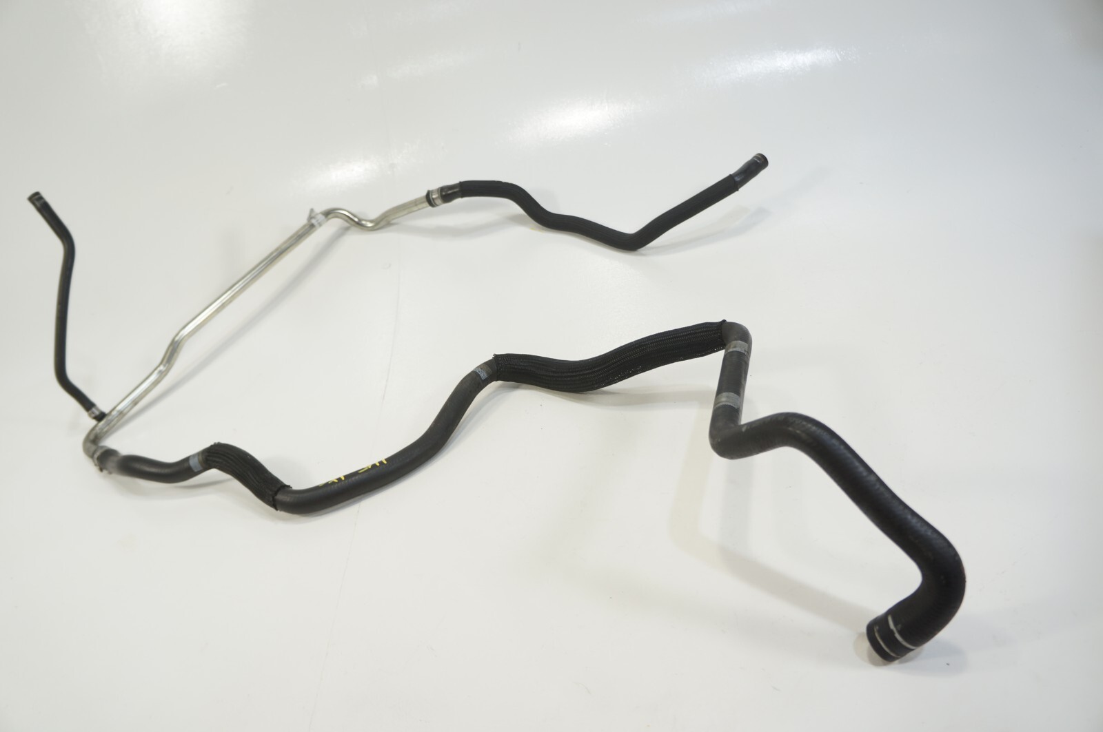 14-2020 Maserati Ghibli Levante 3.0L V6 Turbocharger Water Coolant Hose Line OEM