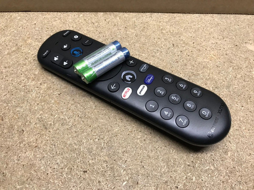 Element XUMO MG3-R34010 OEM Remote NETFLIX, prime video, peacock, Disney +