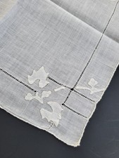 Vintage Ladies Hankie White Applique