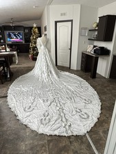 Alfred Angelo Vintage Wedding Dress Long Train Size Small White Beaded