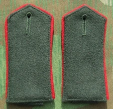 German WW2 Russian and Ukrainian Armies of Liberation Shoulder Boards Red Piping
