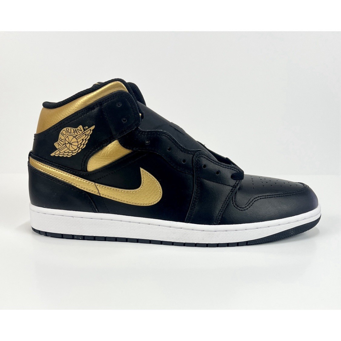 NIKE Air Jordan 1 ベージュ/ブラック Nike Air Jordan 1 Mid SE GS AJ1 Black Metallic Silver Kids