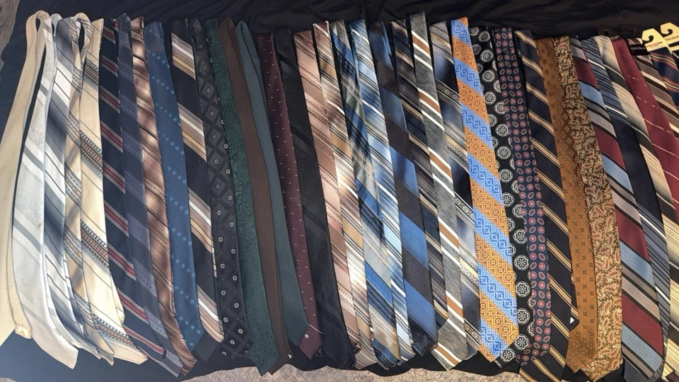 Corbatas vintage (lote de 37) Foto 3 de 4