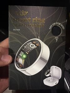 LIVUP. SMART RING HEALTH TRACKER. Silver. Size 7. BRAND NEW