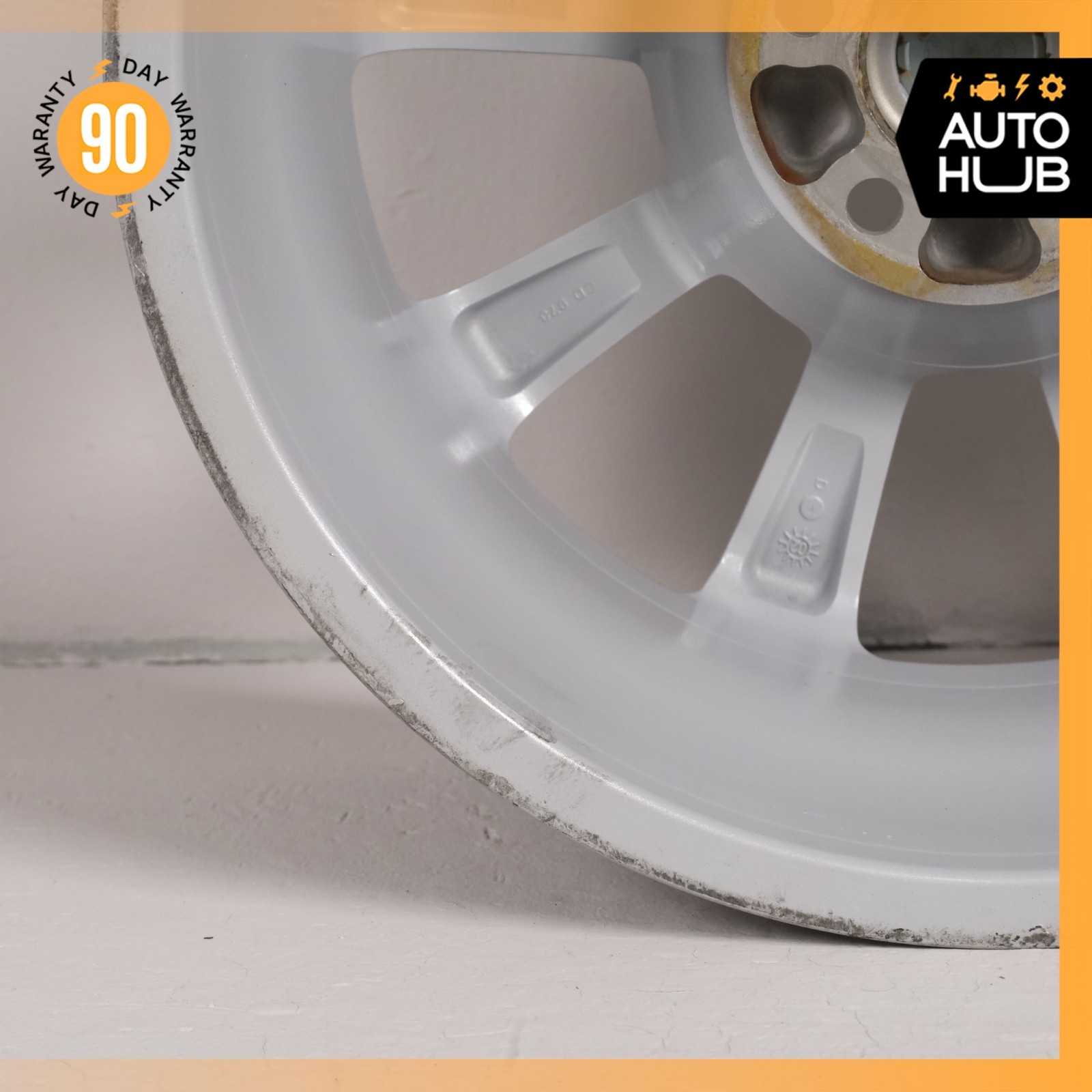 00-04 Aston Martin DB7 Vantage 8 x 19 19" Front Wheel Rim 36124041AB OEM