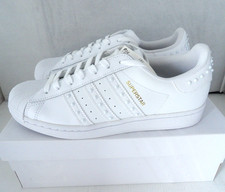 Scarpe donna Adidas Superstar autentiche nuove con scatola in pelle bianca con borchie bianche 9 M
