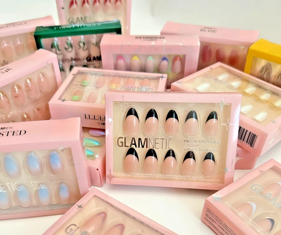 GLAMNETICS Prensado Uñas CAVIAR Almendra Corta NUEVO EN CAJA Negro PUNTAS FRANCESAS Foto 2 de 4